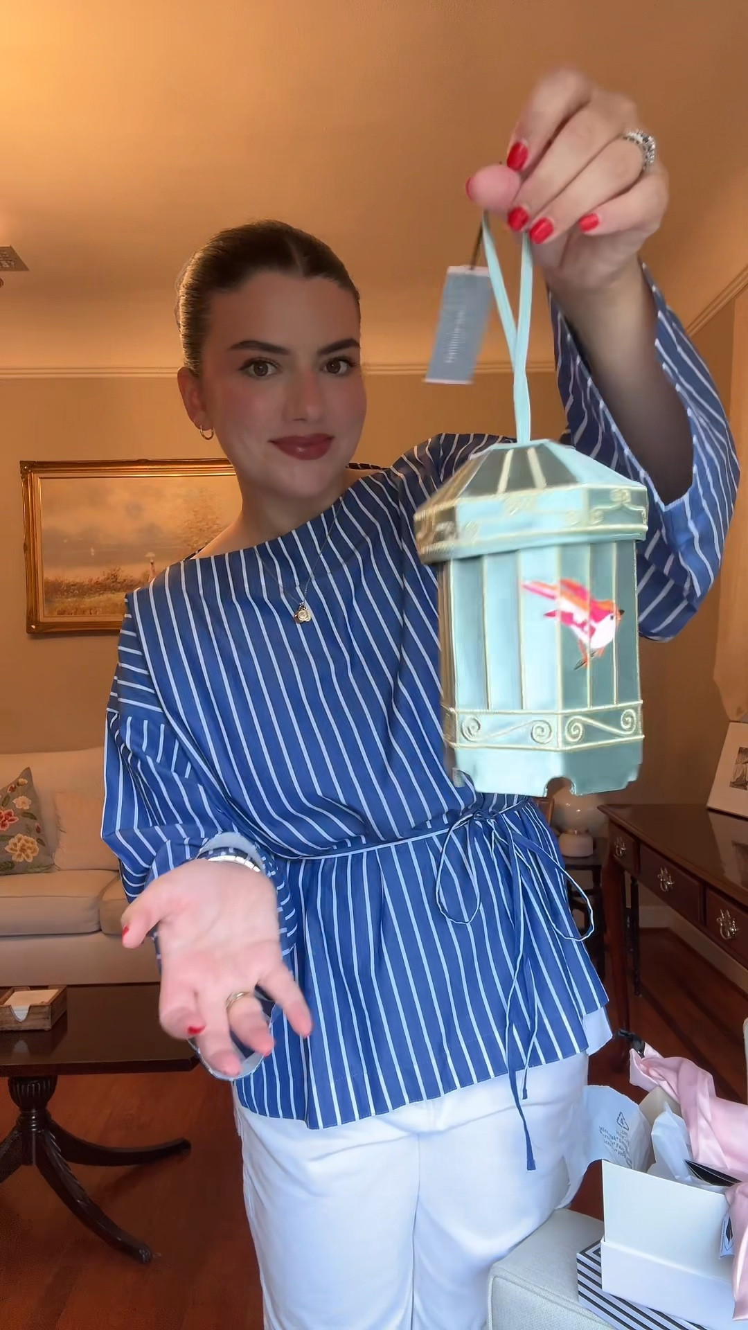 The cutest statement bag!! A little birdcage from lulu Guinness 

#LTKItBag #LTKStyleTip