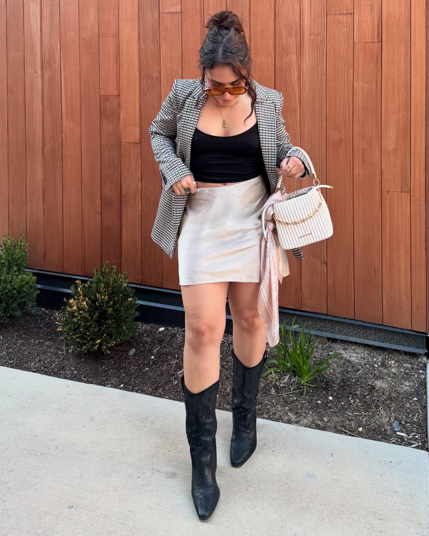 Date night look ✨ this washable SILK skirt is under $60 😱 it comes in other pretty colors too! I also linked a maxi and midi style for you 🤩 that chocolate maxi is to die forrrrr

#ltkpetite #ltkstyletip #streetstyleinspo #streetstyleluxe #streetstyleootd #petitefashion #streetstyle #petitefashioninspo

#LTKStyleTip #LTKPetite #LTKFindsUnder100