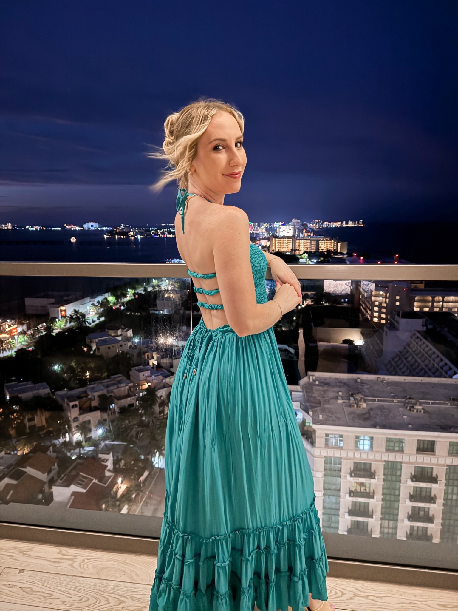 Wearing a small

Vacation dress / resort wear / blue dress / summer dress

#LTKTravel #LTKFindsUnder50 #LTKPetite