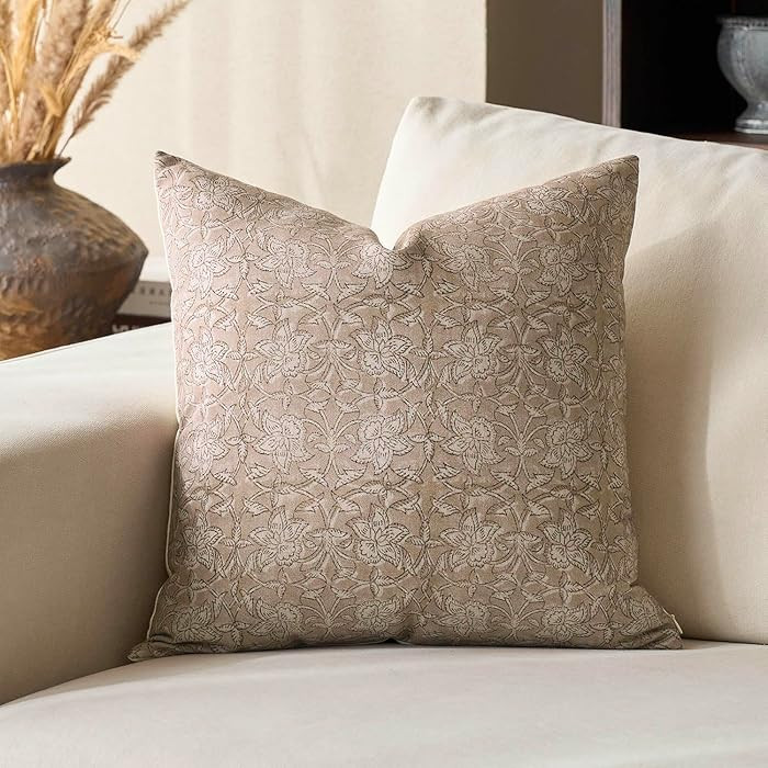 DOMVITUS Floral Pillow Covers 18x18 Throw Pillow Covers Block Print Vintage Decorative Neutral Pi... | Amazon (US)