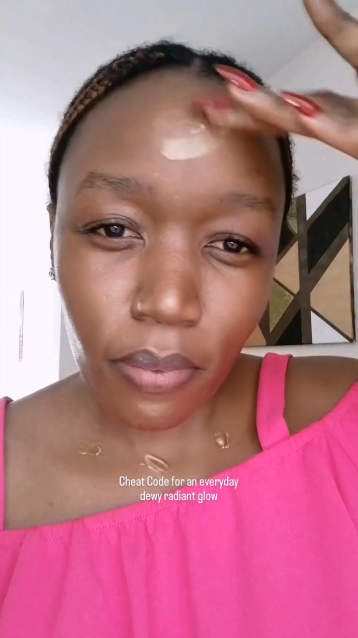 If you're over your skin looking dull and tired, I found the ultimate fix 🤎 I've been using the new Jouer cosmetics Luminizing Glow Serum in the shade Sunglow, and it's basically an immediate cheat code for that everyday dewy, radiant glow. It has 7% niacinamide and Hyaluronic Acid to instantly brighten and plump, but it also strengthens your skin barrier over time. It's super lightweight, smooths everything out, and looks amazing with or without makeup. Bye bye dull skin ✨

#jouercosmetics #luminizingglowserum #dewyskincareroutine #niacinamideserum #dullskinfix

 

 #LTKdayinmylife #LTKBeauty