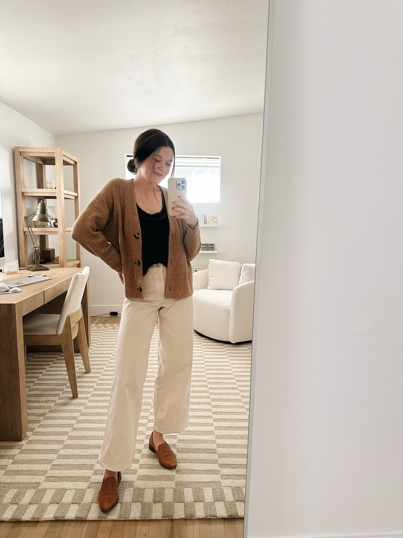 Love these pants from Target! Under $30 right now. I’m 5’5” and wearing a 00



#LTKSeasonal #LTKfindsunder50 #LTKworkwear