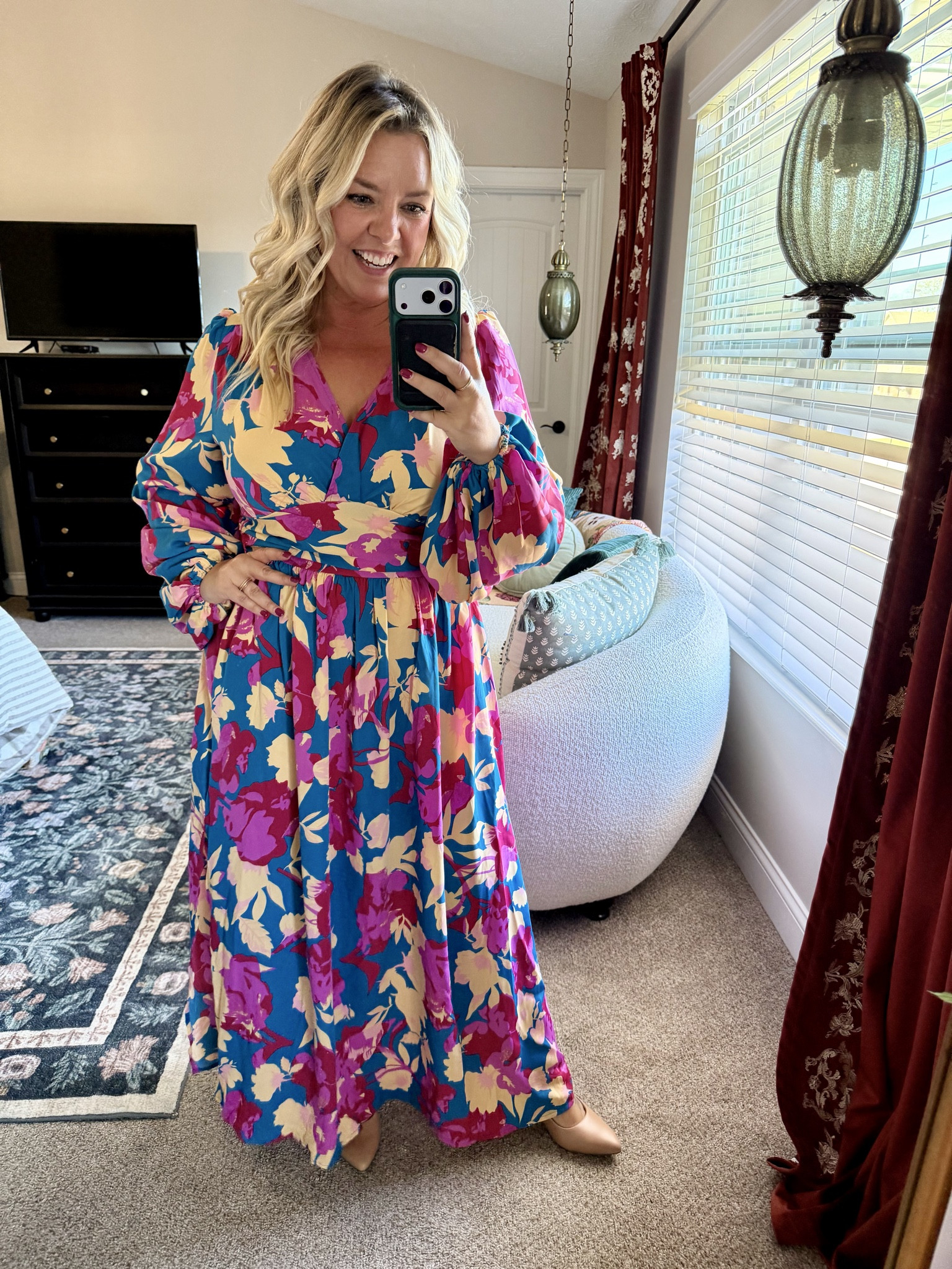 I’m here for all the affordable non traditional fall fits & this long sleeve maxi dress is exactly that! It’s from SHEIN & is SO GOOD but I returned a lot from my recent order so I also linked all the amazing finds I kept  from that order too in case you want to add anything else on! Wearing my true size large, I’m 5’2” so petite friendly too!  

#LTKPetite #LTKMidsize #LTKFindsUnder50