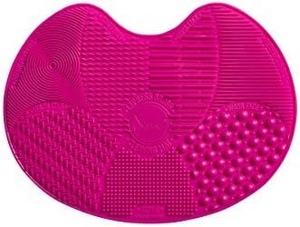 Sigma Beauty Spa Express Silicone Brush Cleaning Mat and Portable Washing Tool Scrubber Helps Cle... | Amazon (US)