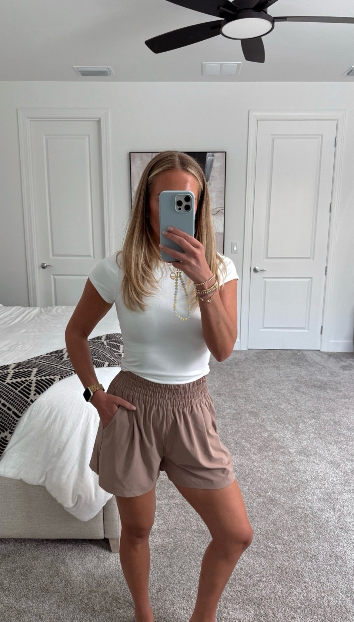 Casual OOTD wearing the @Vuori US villa shorts that do notttt wrinkle 🤌🏼

#LTKootd #LTKActive #LTKSeasonal