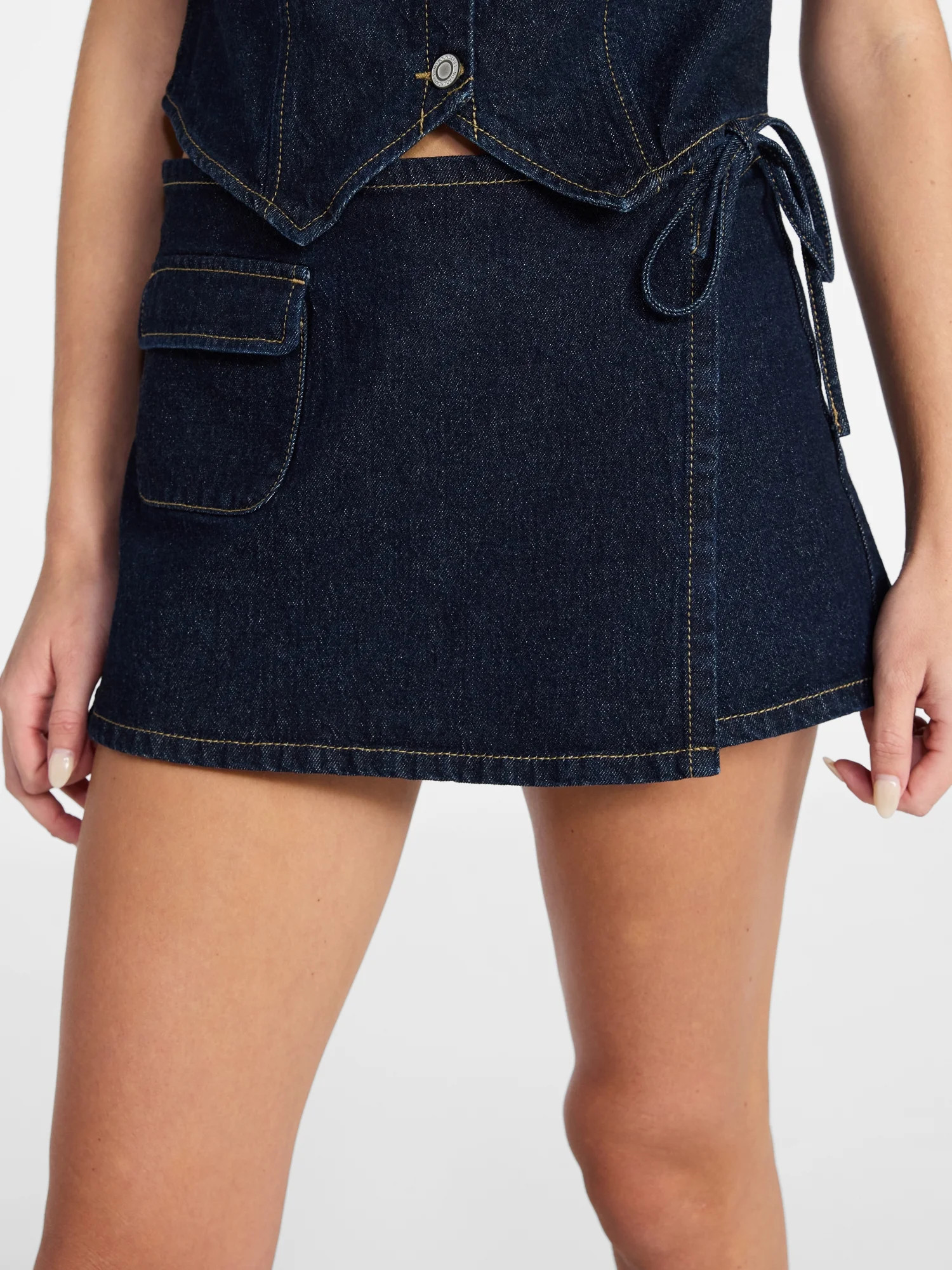 No Boundaries Cargo Mini Skort, Women's XXS-XXL | Walmart (US)