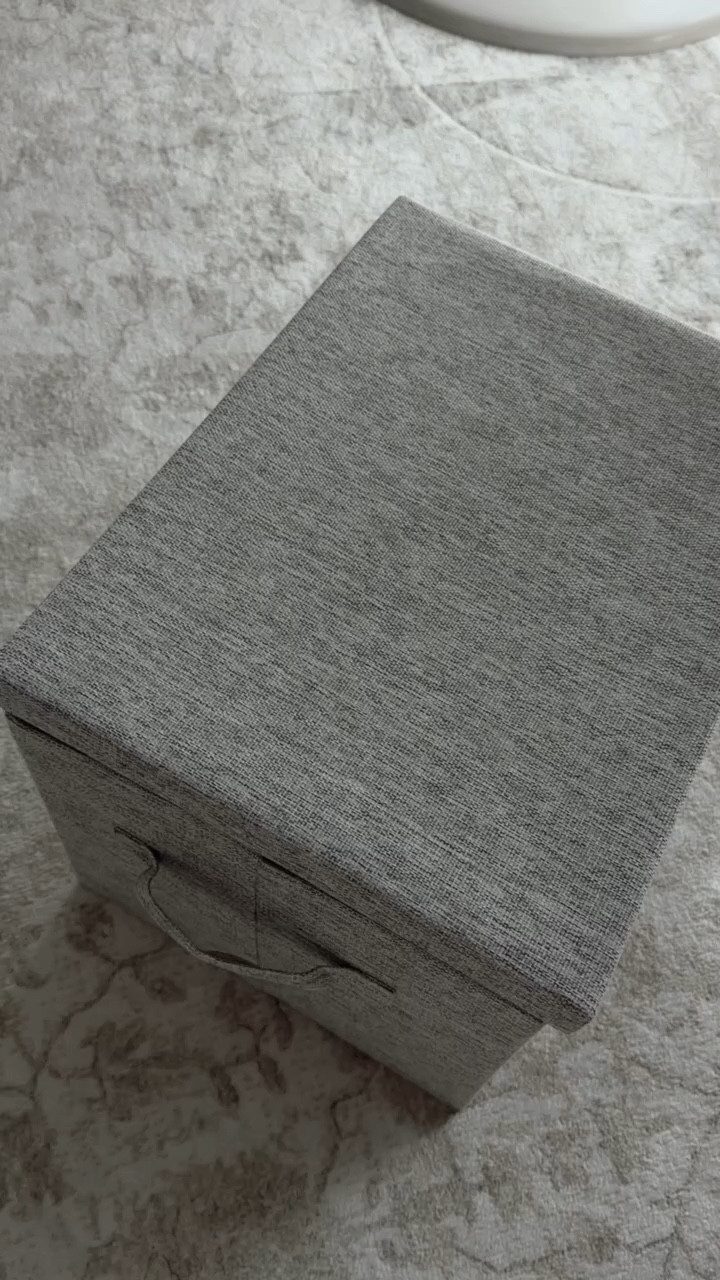 Wanted to share this quick little easy hack that makes traveling a little easier for me! I keep everything that I might need in this box ✈️ #stylinbyaylin #aylin #travel

#LTKHome #LTKTravel #LTKmomlife