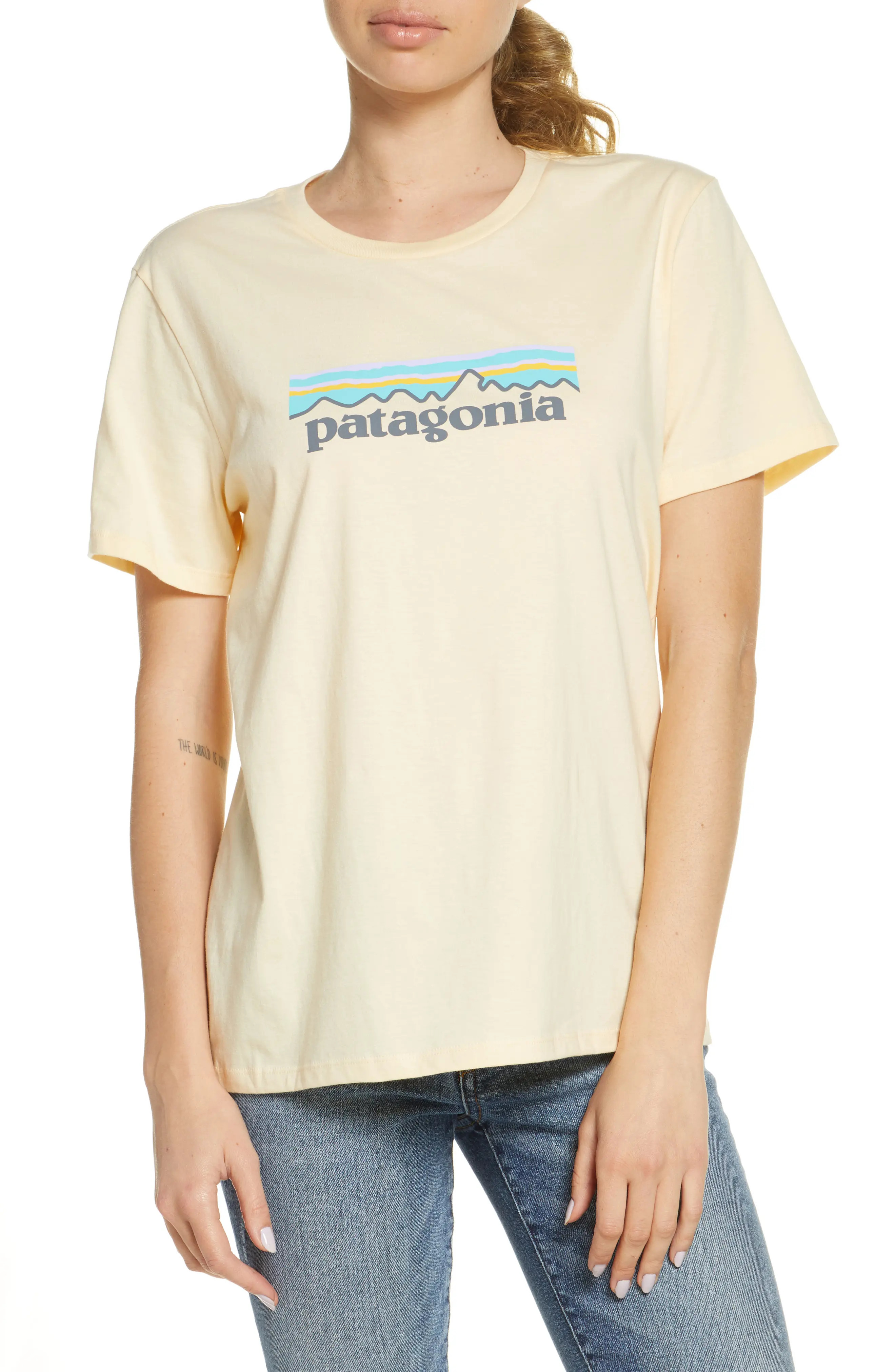 Women's Patagonia P-6 Logo Tee, Size Medium - Yellow | Nordstrom