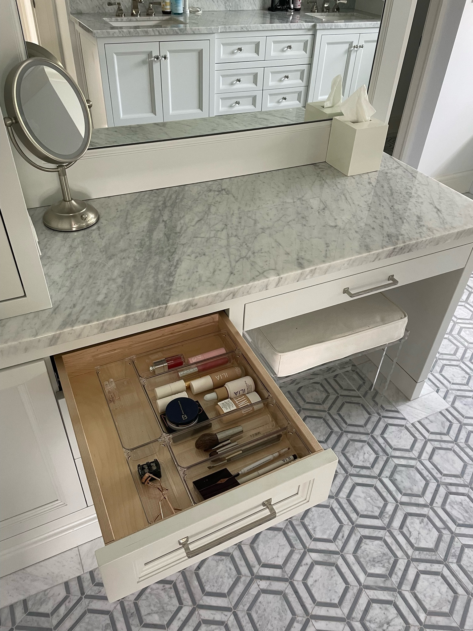 Primary bath design / bathroom organization / bathroom drawers / acrylic drawer organizers / Container Store acrylic organizers / makeup organization 

#LTKhome #LTKbeauty