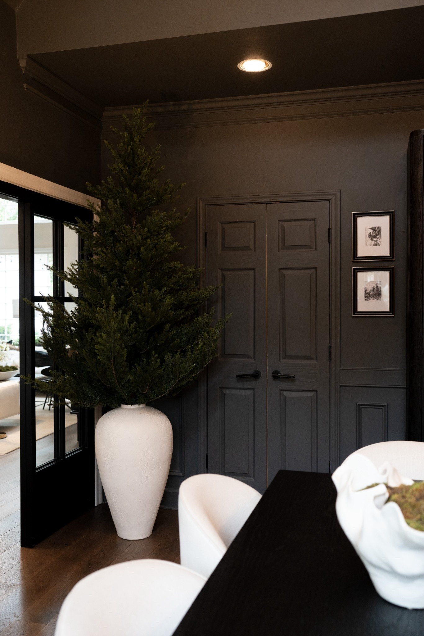 Omg!! I’m freaking over this combination! Floor vase + the most realistic faux Christmas tree I’ve ever seen!! Eeekkk!!!

#LTKSaleAlert #LTKSeasonal #LTKHoliday