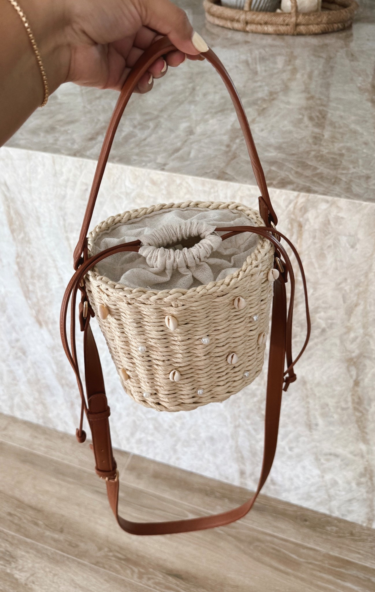 The cutest @walmartfashion spring + summer bag! 🐚 this cutie bucket crossbody is under $20 and has drawstring closure. #walmartpartner

#strawbag #resortwear #beachbag #vacationbag #handbag #walmartfashion #walmartfinds #crossbodybag #shellbag #springhandbag #springpurse

#LTKItBag #LTKStyleTip #LTKFindsUnder50