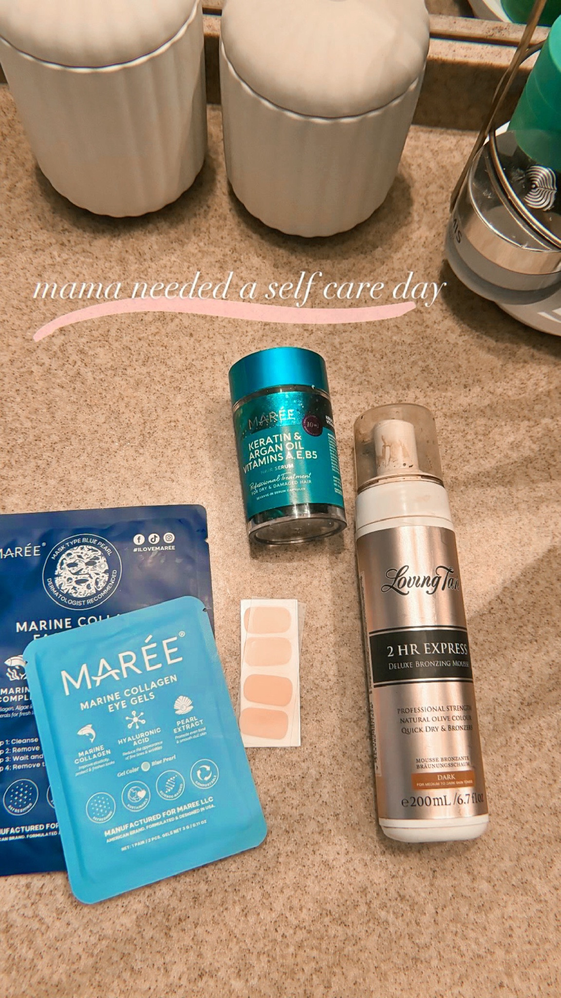 Self care favorites!

My fave stick on nails.
My fave self tanner
eye gel masks
Sheet face masks
hair serum
also linked my everyday skin care routine!


#LTKBeauty