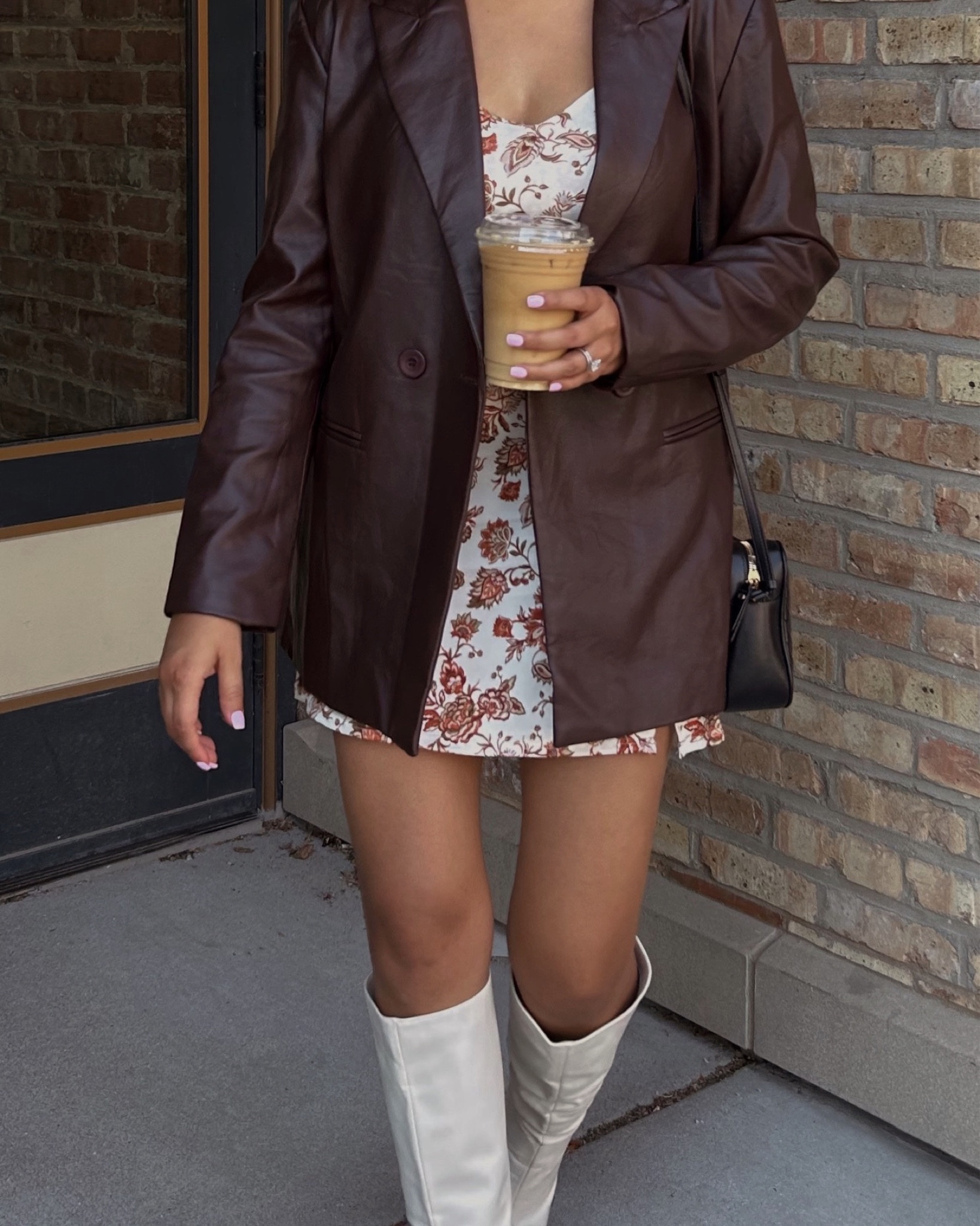 Fall staple: leather blazers 🍂

#LTKSeasonal #LTKfindsunder100 #LTKstyletip