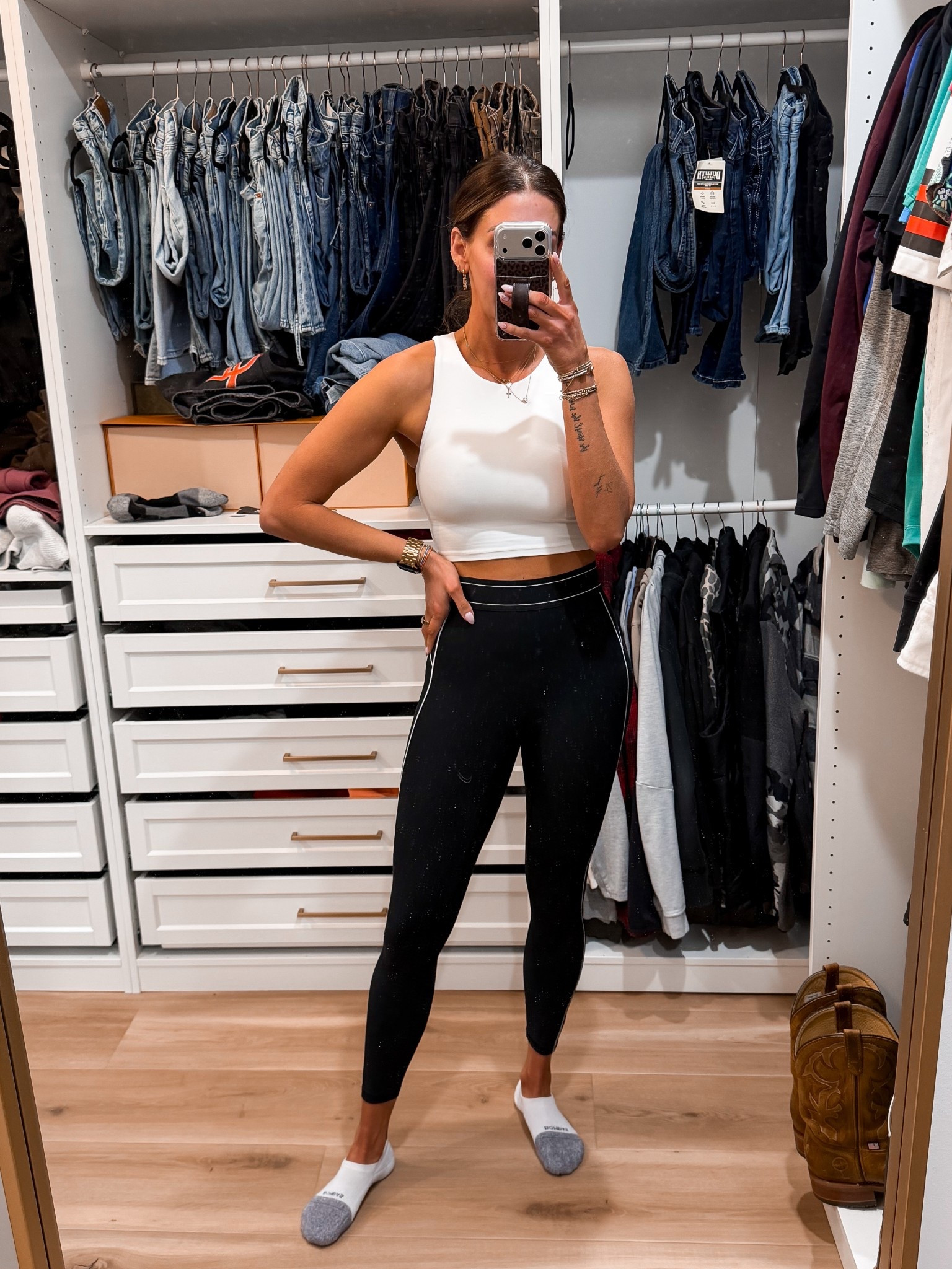 Tank-small
Leggings-smalll

#LTKActive #LTKootd #LTKfitnessgoals