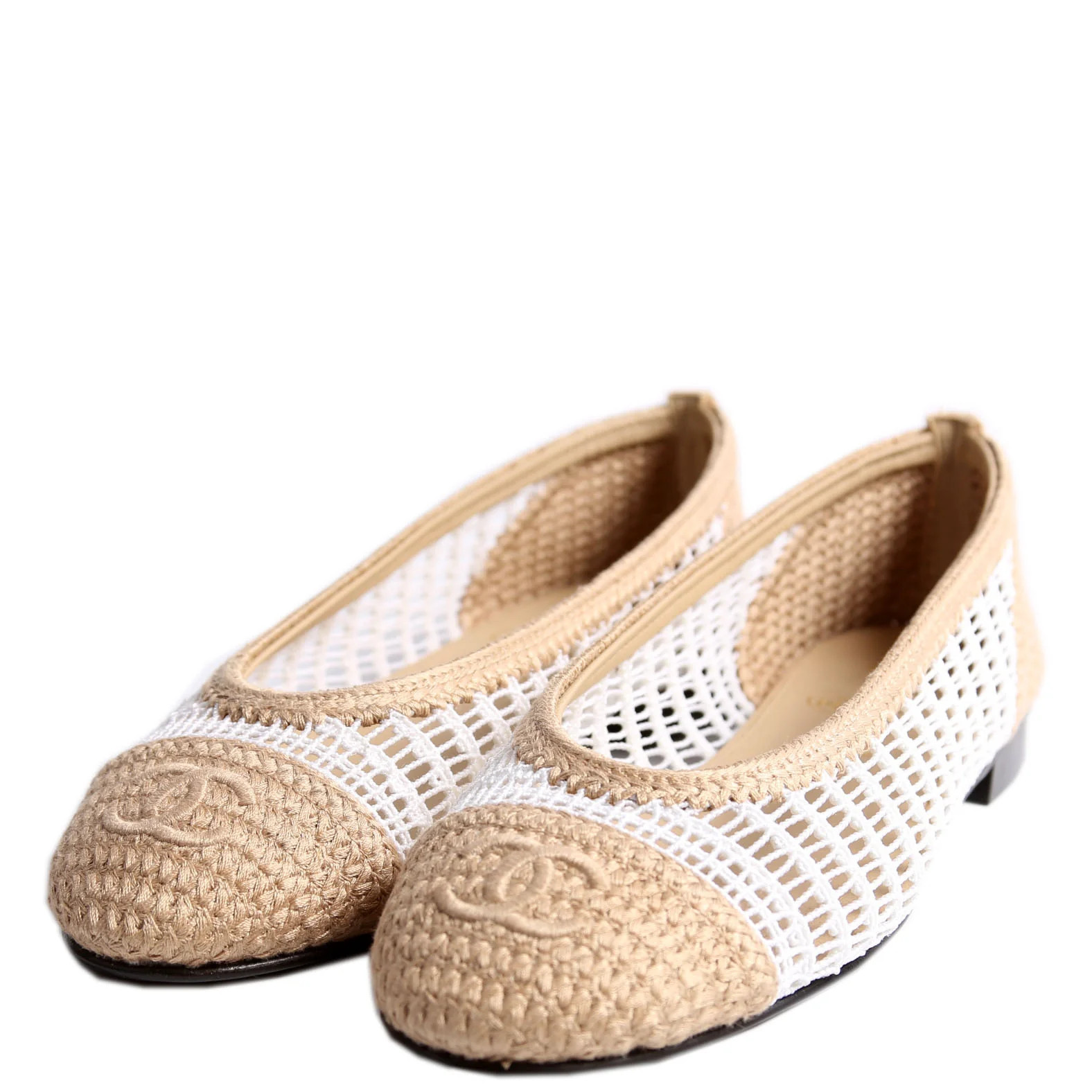 CC Cap Toe Ballet Flats Size 36.5 White/Beige | Keeks Designer Handbags