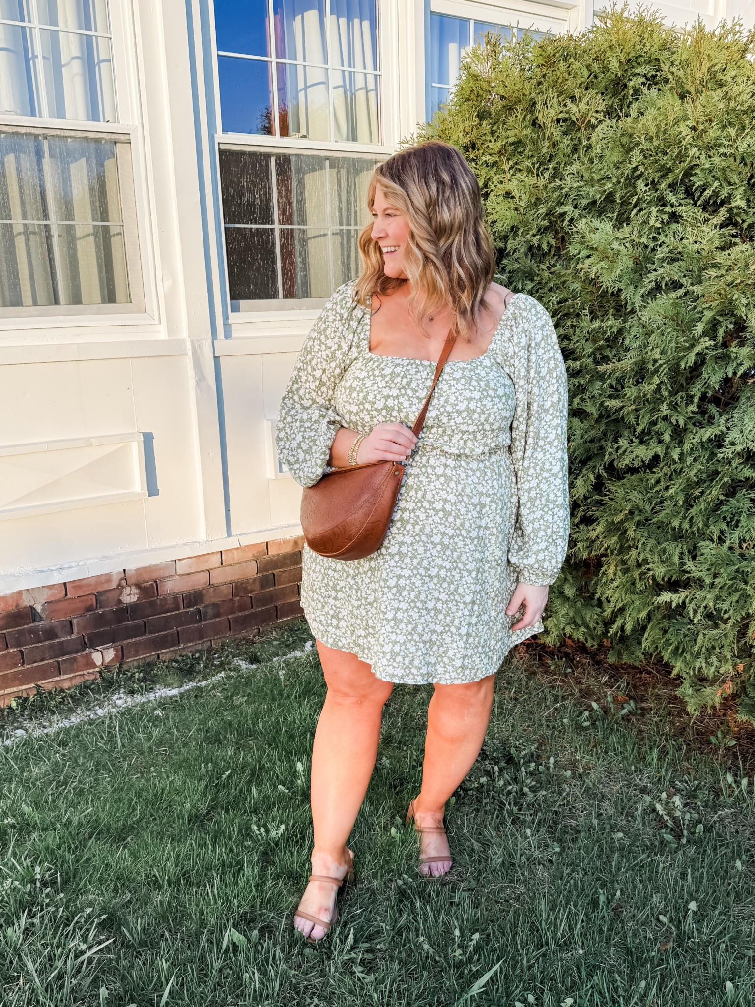Wearing a large petite in my dress. My bag is the prettiest printed leather and I love it! 

#LTKMidsize #LTKBump #LTKPetite