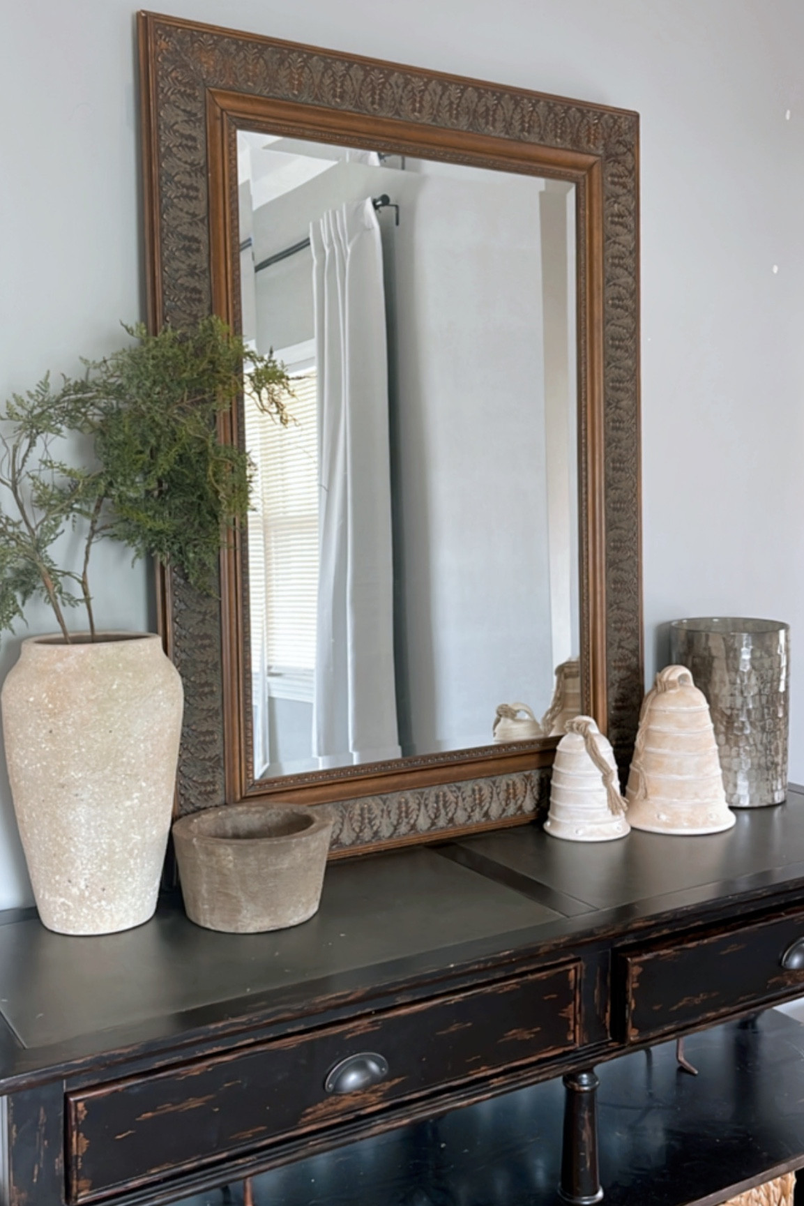 Slowly curating my Italian farmhouse/ modern rustic vibe 🫶🏼 Versatile home decor pieces that add texture and warmth and are easy to move around the home! 

#potterybarn #arhaus #amazonhome #terracotta #rustic #texturedvase 

#LTKhome #LTKunder50 #LTKunder100