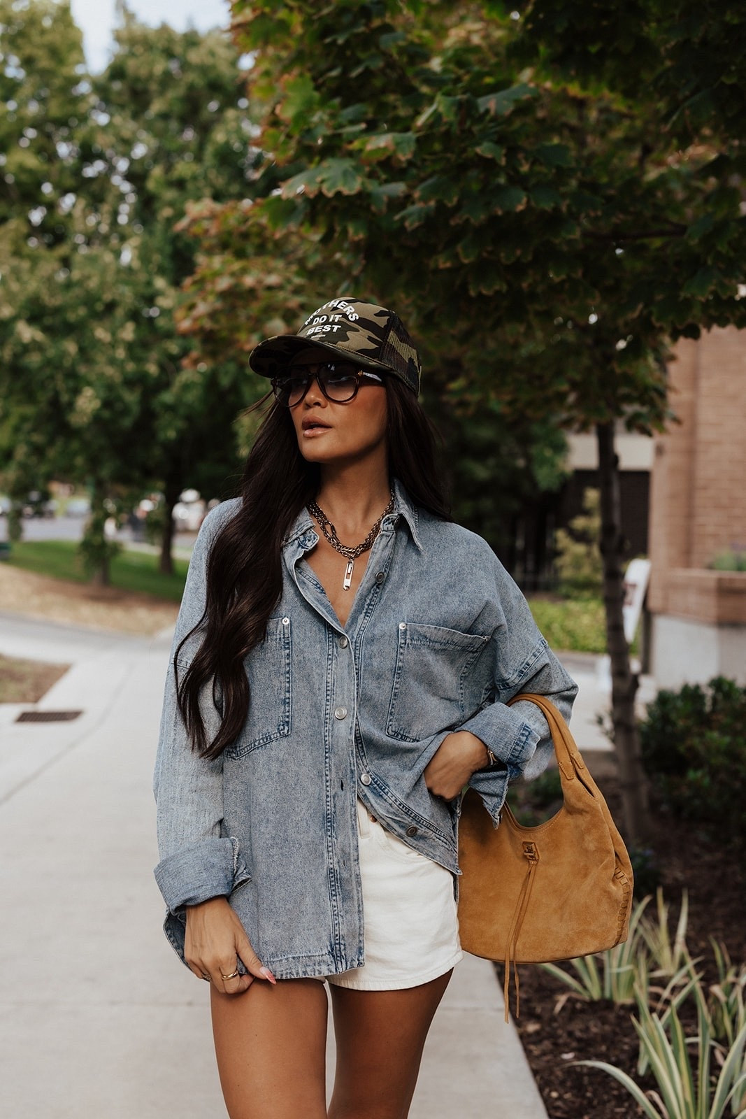 Vici Denim Shirt 
Vici Code: KristinRose30

#LTKStyleTip #LTKItBag