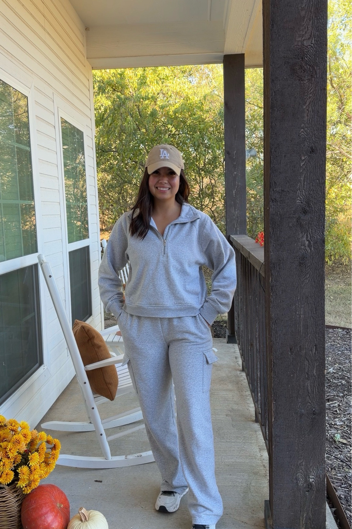 The comfiest set!! The bottoms are only $13!! 👏 wearing a small in bottoms and large in top. #walmartfashion #walmartsweats

#LTKFindsUnder50 #LTKActive
