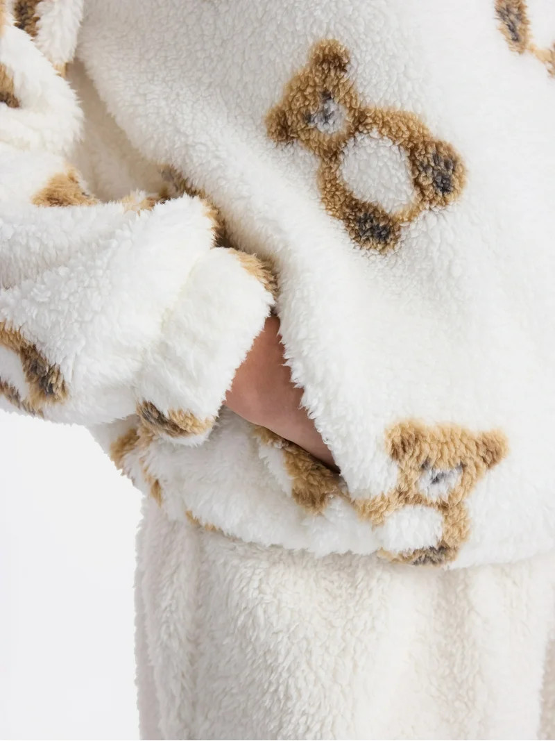 No Boundaries Plush Half-Zip Pullover, Women's and Plus | Walmart (US)