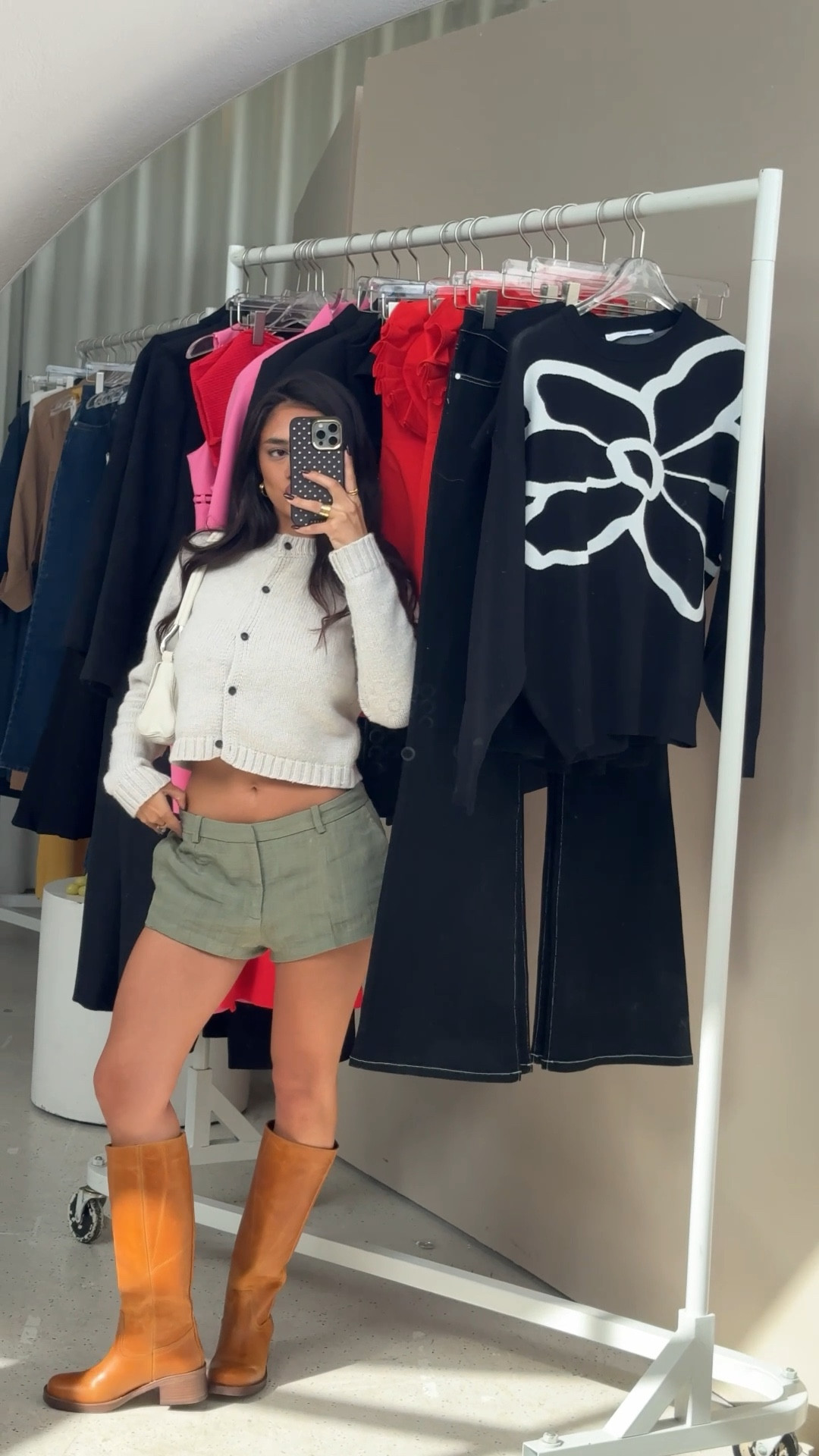 Boots and Cardigan season is back☺️ 👢

#LTKaustralia #LTKautumn #LTKshoes