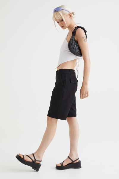 Low-waisted Bermuda shorts | H&M (UK, MY, IN, SG, PH, TW, HK)
