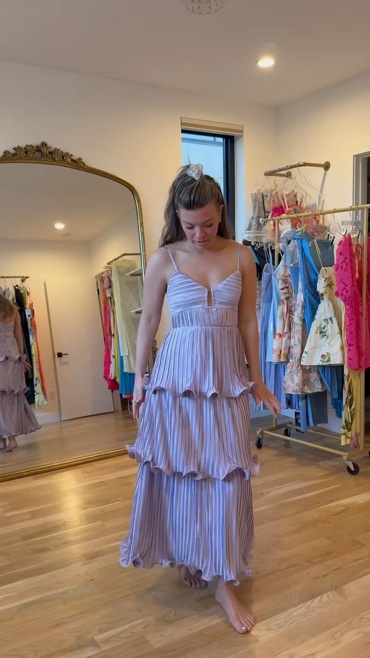 Content filming day for macys resort wear, spring casual looks & wedding guest 

Vici code: Emerson30 

Wearing my usual smalls/2

Wedding guest
Destination
Resortwear
Beach 
Vacation
Summer looks 

#LTKTravel #LTKgrwm #LTKSeasonal