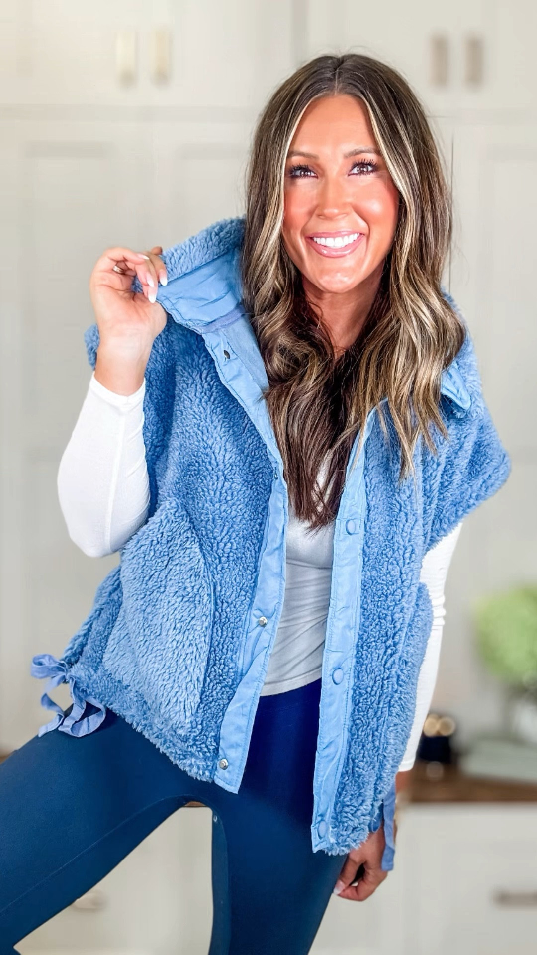 Layer Up in Style: Cozy Fleece Vest for Fall & Winter 🍂❄️

This sherpa fleece vest is the perfect layering piece for chilly fall mornings and winter days ❄️🍁 With its casual boxy fit, button-down design, and handy pockets, it’s equal parts cozy and chic. Throw it over a long-sleeve tee, hoodie, or flannel for that effortless layered look. Whether you’re headed to the pumpkin patch, running errands, or traveling, this vest will be your go-to.
✨ Free shipping & returns – snag your fall layer now!

	•	Women’s fleece vest
	•	Sherpa layering jacket
	•	Fall casual outerwear

#CozyLayers #FallOOTD #tiktokshoplabordaysale #TikTokShopBackToSchool
#TikTokShopCreatorPicks  
@Naeduo 

#LTKSeasonal #LTKFindsUnder50 #LTKStyleTip