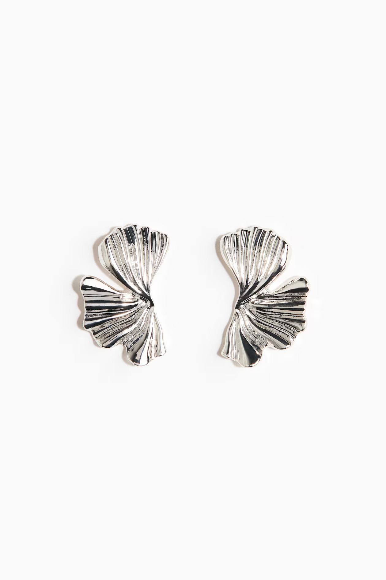 Petal-Shaped Earrings | H&M (US + CA)