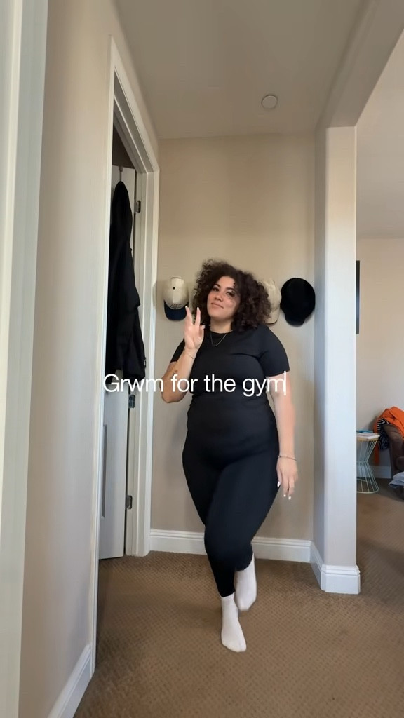 This is my go too hair stuff and skin care that I use before the gym or any day! 🩷

#LTKBeauty #LTKgrwm #LTKselfcare