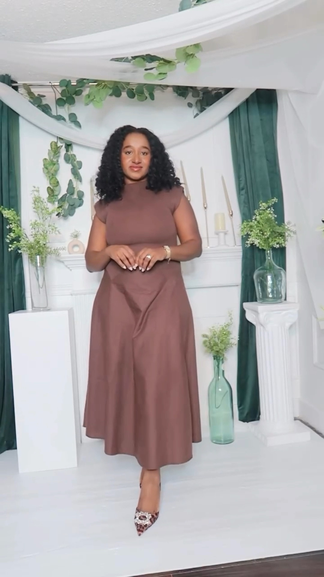 Church outfit of the day 🤎✨

Comment SHOP below to receive a DM with the link to shop this post on my LTK

#churchoutfit #modestfashion #styleinspo #zara #zaradress


#LTKmodest #LTKcanada #LTKstyletip