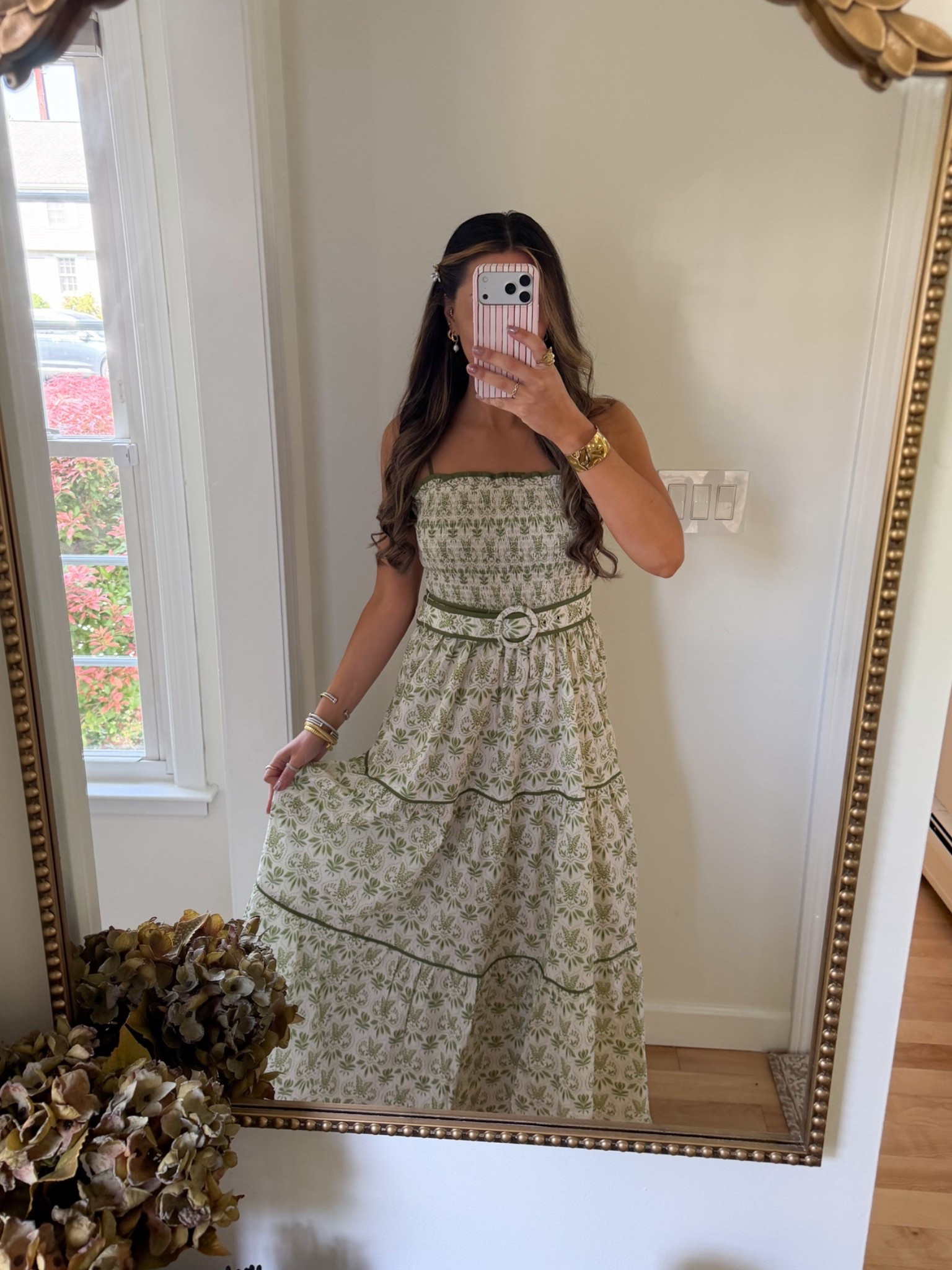 The perfect farmers market dress giving all the garden vibes 🪴🍅… wearing size small 

Everyday dresses | sun dresses | winery dress

#LTKdayinmylife #LTKgrwm #LTKootd