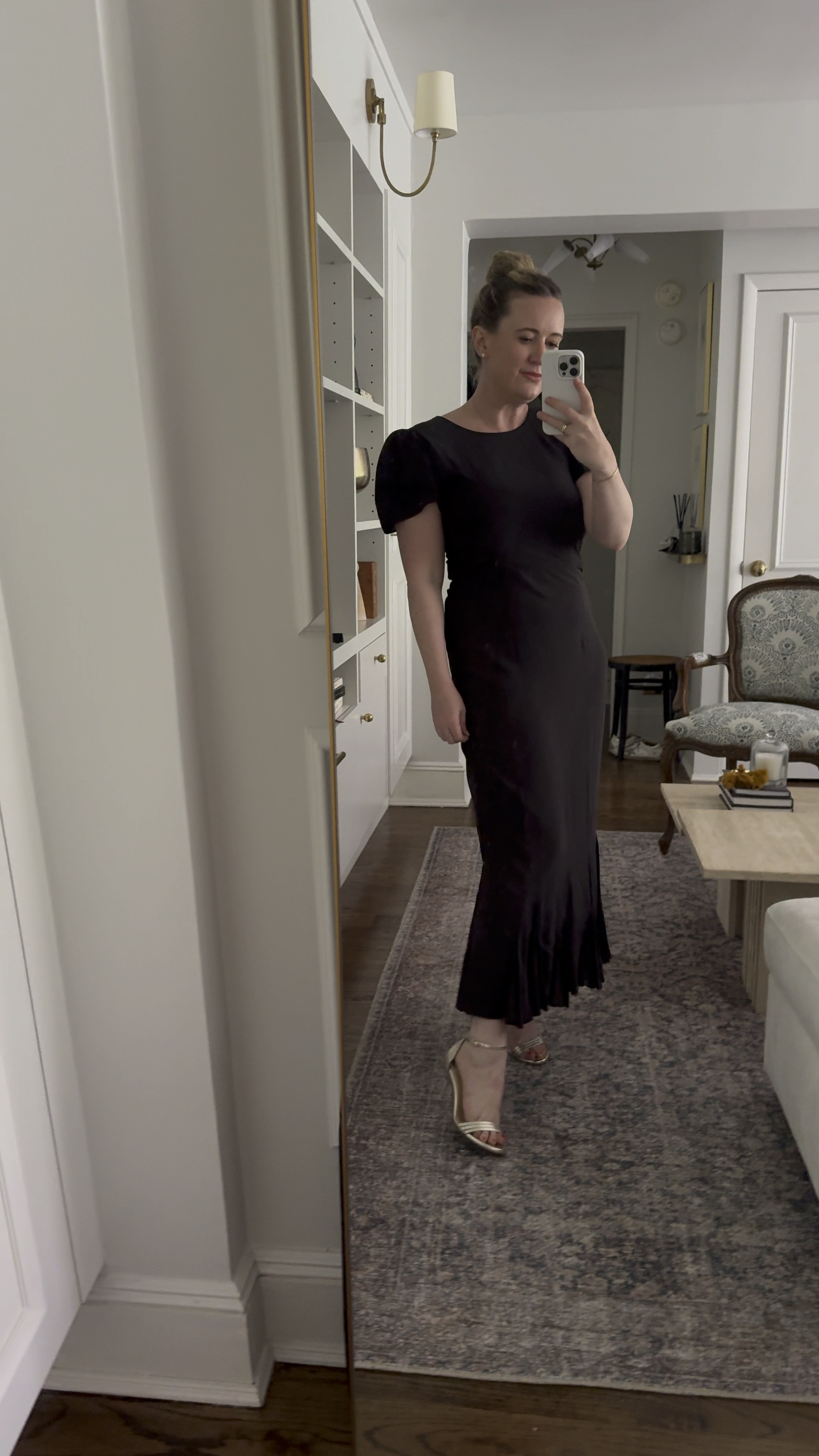 Wedding guest outfit
Black midi dress (8)
Sarah flint gold sandal heels