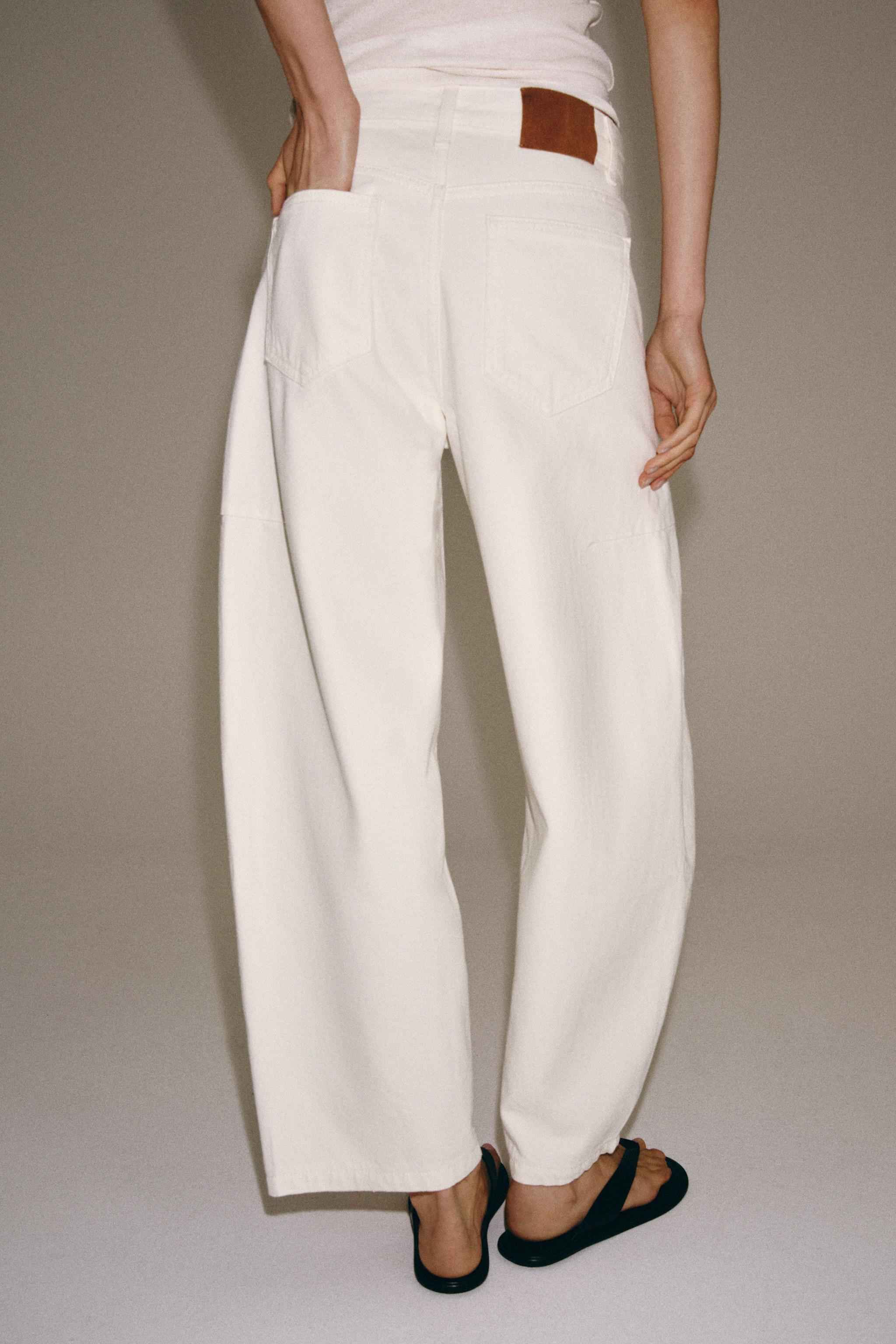 ZW COLLECTION MID-WAIST BALLOON JEANS | Zara UK