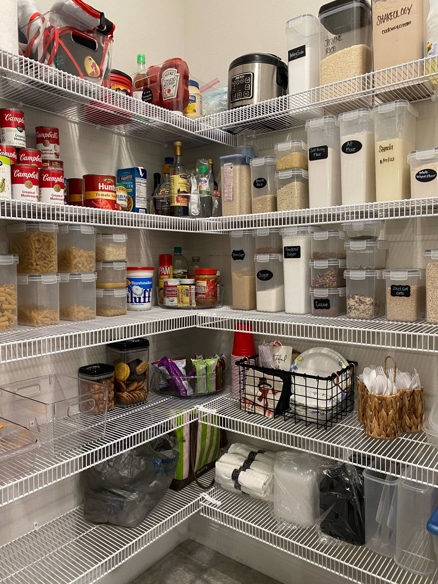 Pantry clean & organized 😍 

#LTKhome #LTKFind