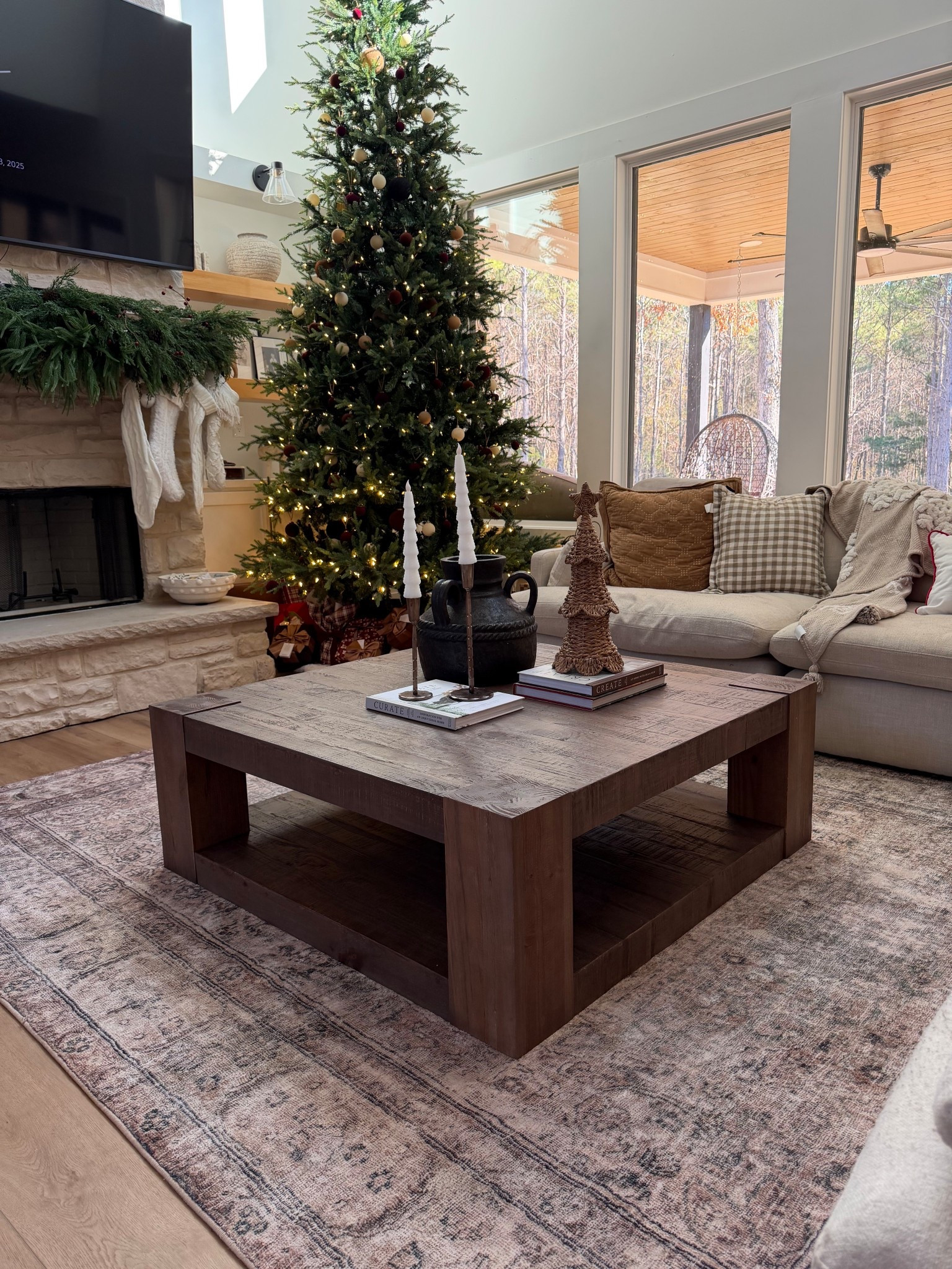 Color: cocoa brown

#LTKHome