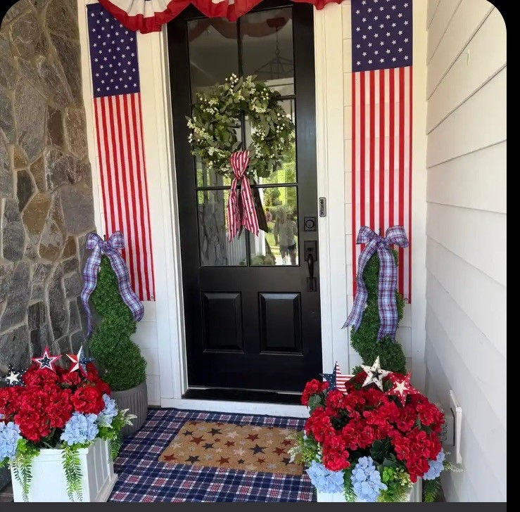 All things decor ! Memorial and 4 th of July 

#LTKSeasonal #LTKootd #LTKSaleAlert