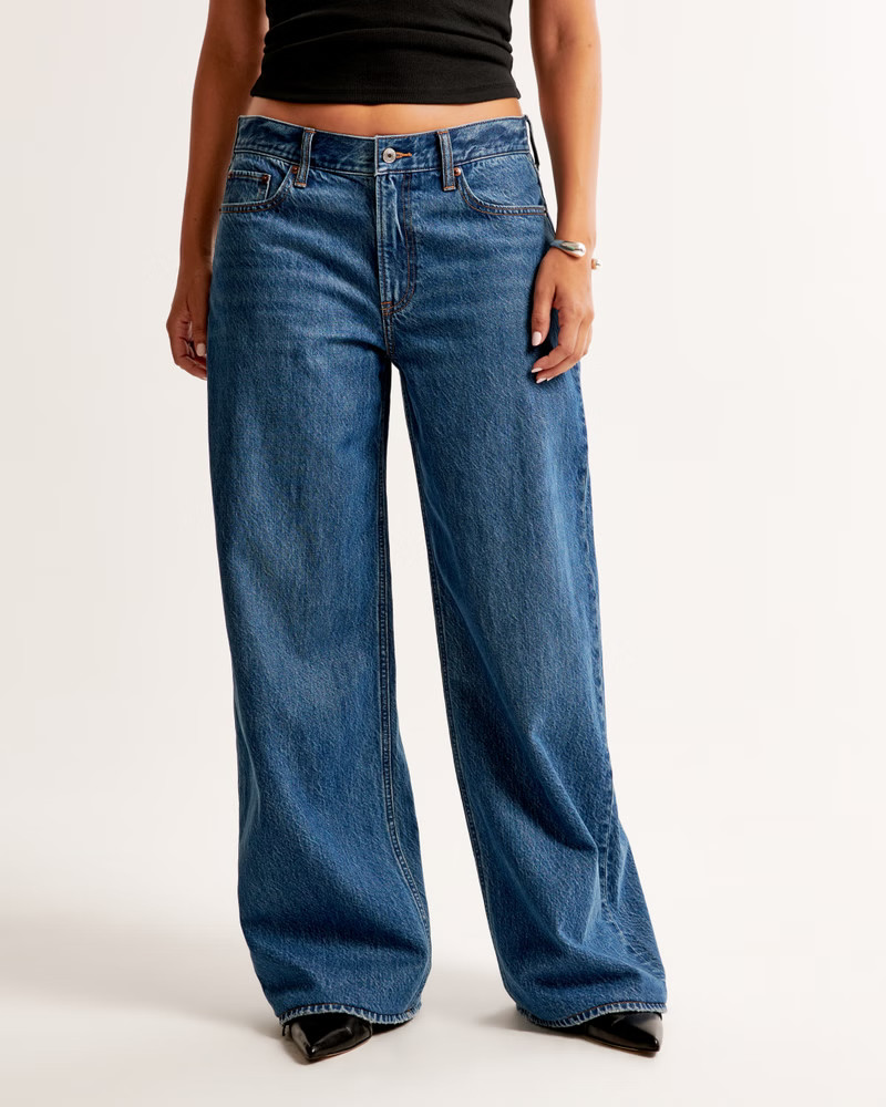 Curve Love Low Rise Ultra Loose Jean | Abercrombie & Fitch (US)