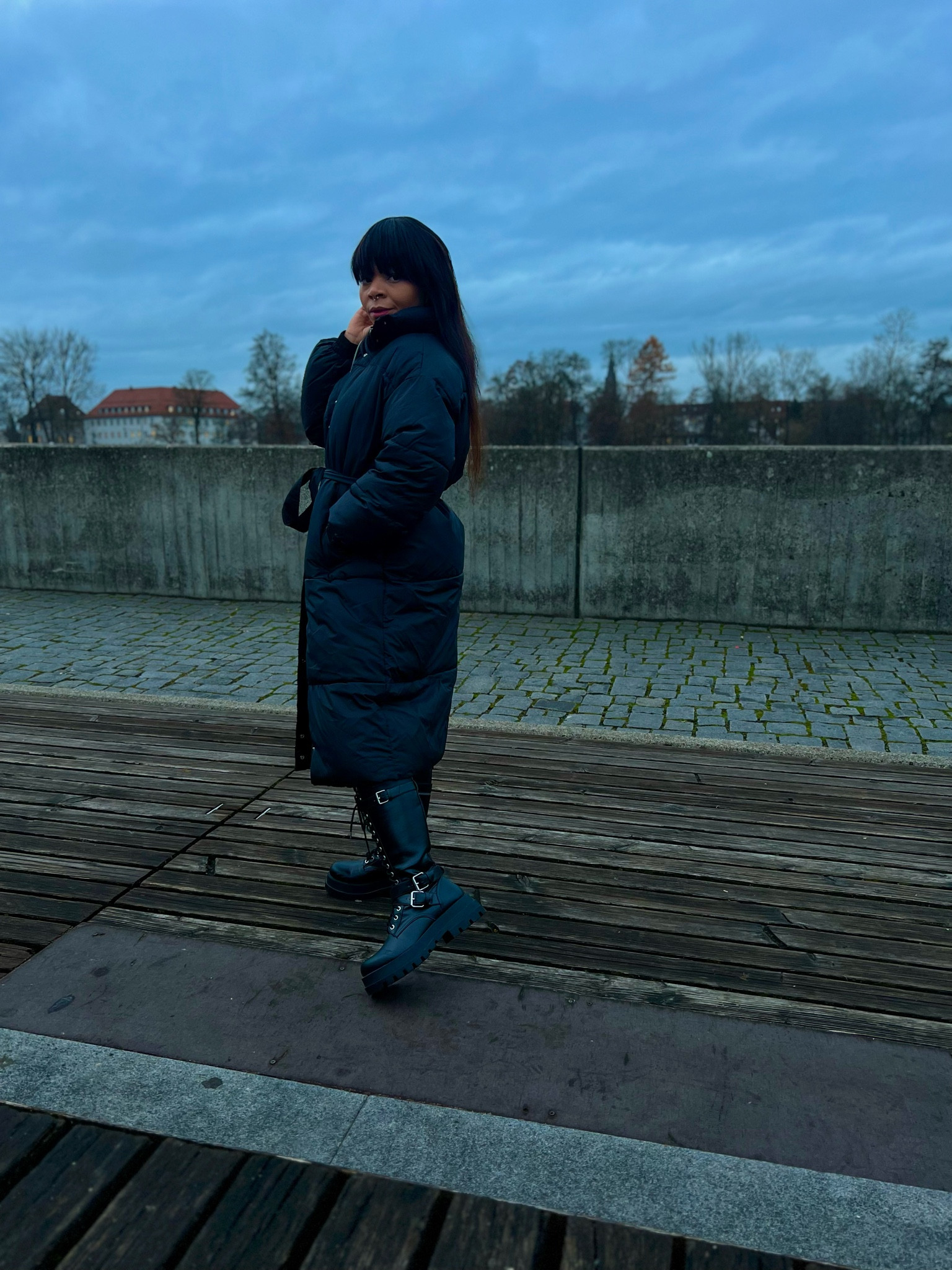 Long puffer jacket outfit.

#LTKSeasonal #LTKeurope #LTKstyletip