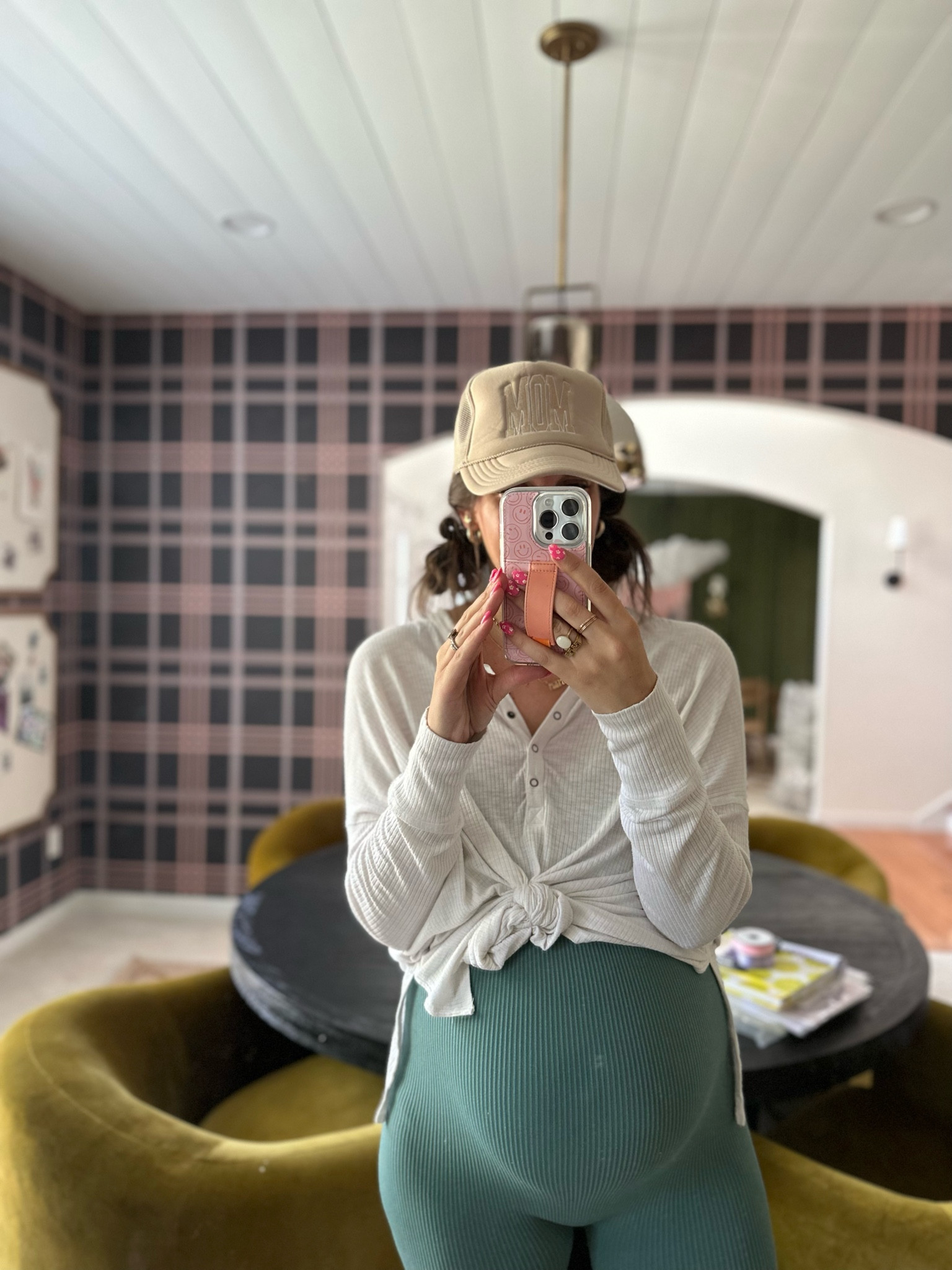 little bumpfit for the day!

I just tied the henley over my bump with a clear elastic! 

Wearing a large in the bodysuit and medium top!