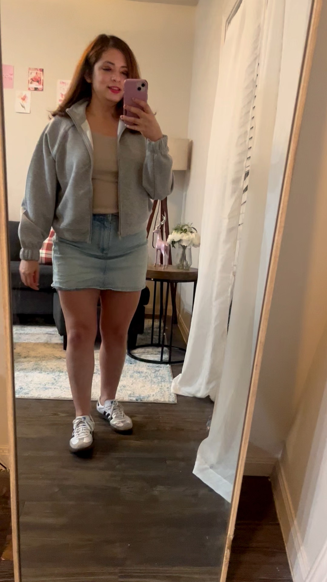 Outfit of the day I wore yesterday a easy fall outfit grabbed this zip up sweatshirt from Target for Black Friday deals it’s on sale today for $24! Wearing a size small love the fit and can be dressed up or down 



#LTKCyberWeek #LTKootd #LTKSaleAlert