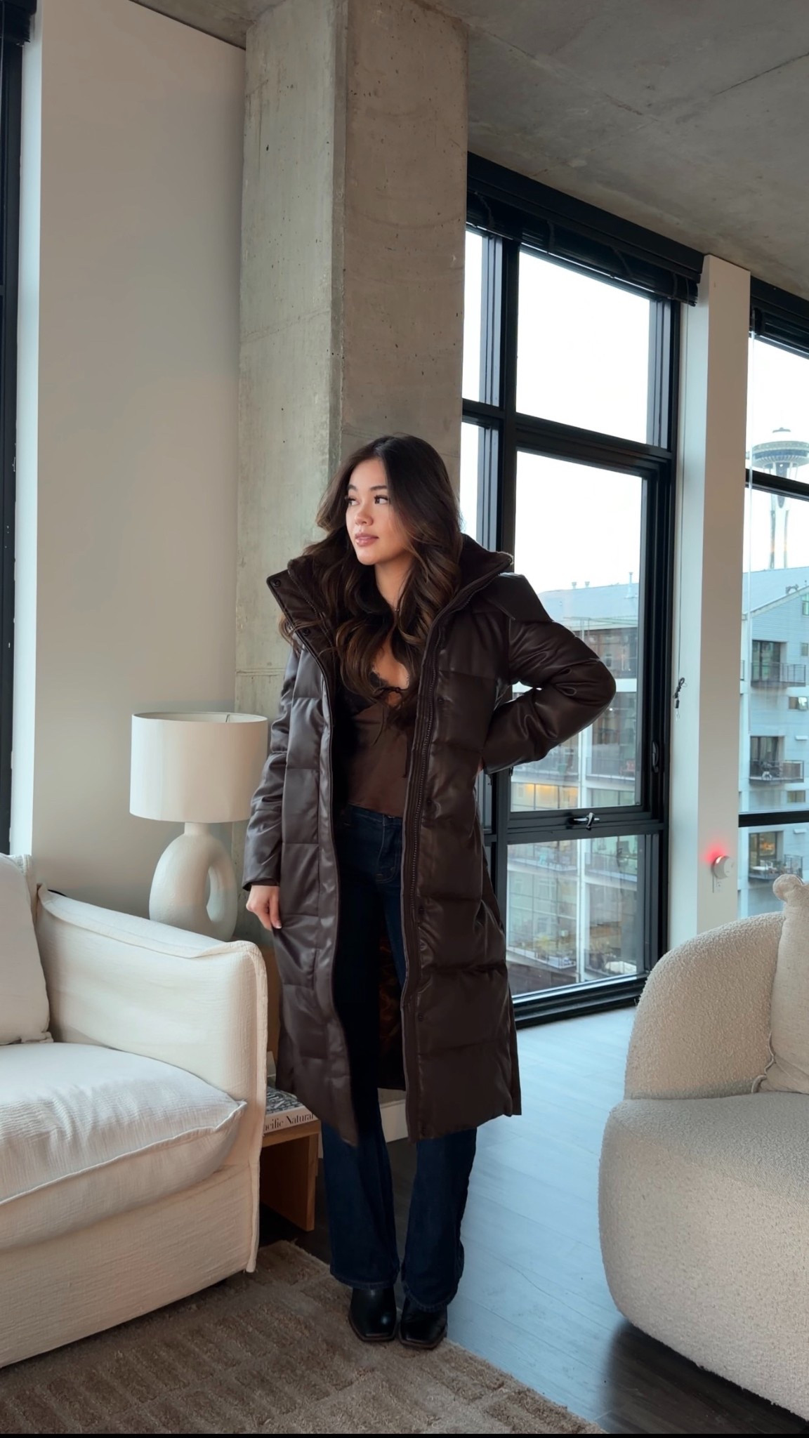 Coat: XXS Petite Coffee Brown
Top: XS
Jeans: 24R