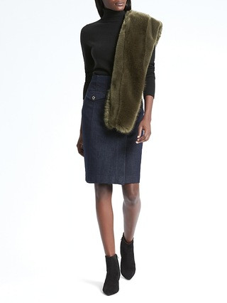 Faux Fur Pull-Through Scarf | Banana Republic US