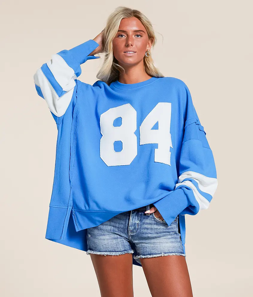 84 Oversized Pullover | Buckle