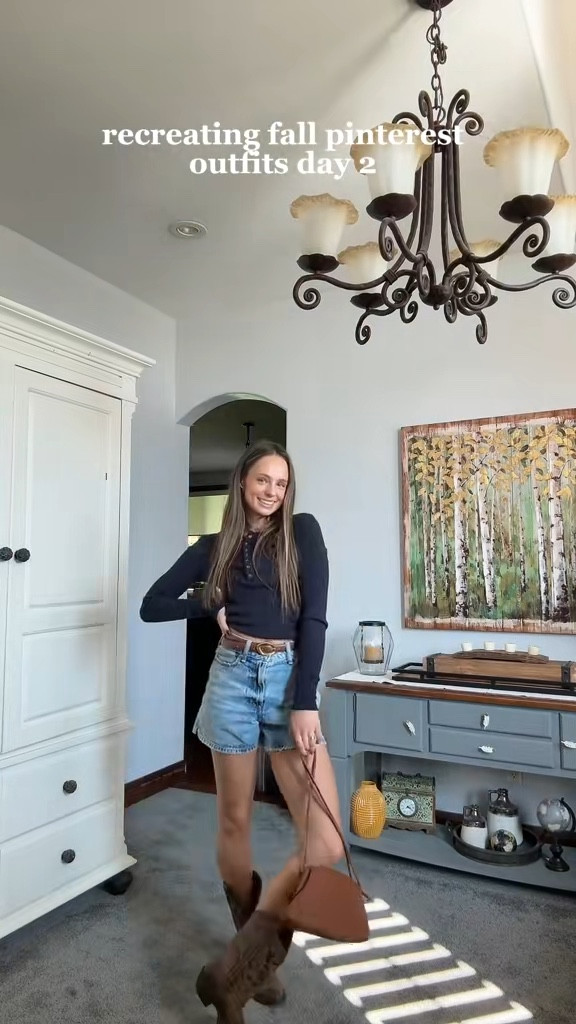 recreating fall pinterest outfits!

#LTKSeasonal #LTKShoeCrush #LTKStyleTip