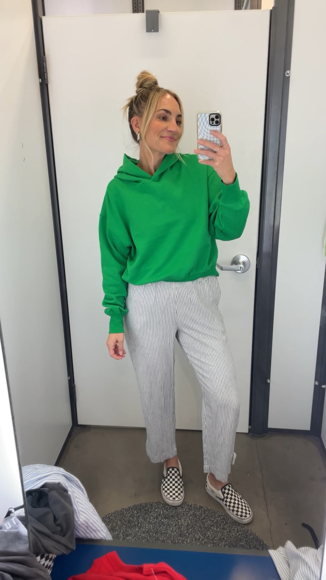 small in tanks, small in pants and shorts, xs in swim bottoms, medium in blue and green swim tops, small in black swim top, medium in hoodies, medium in jacket 

Old Navy haul, affordable swim, bright colors, Spring wardrobe, Spring style, spring break outfits