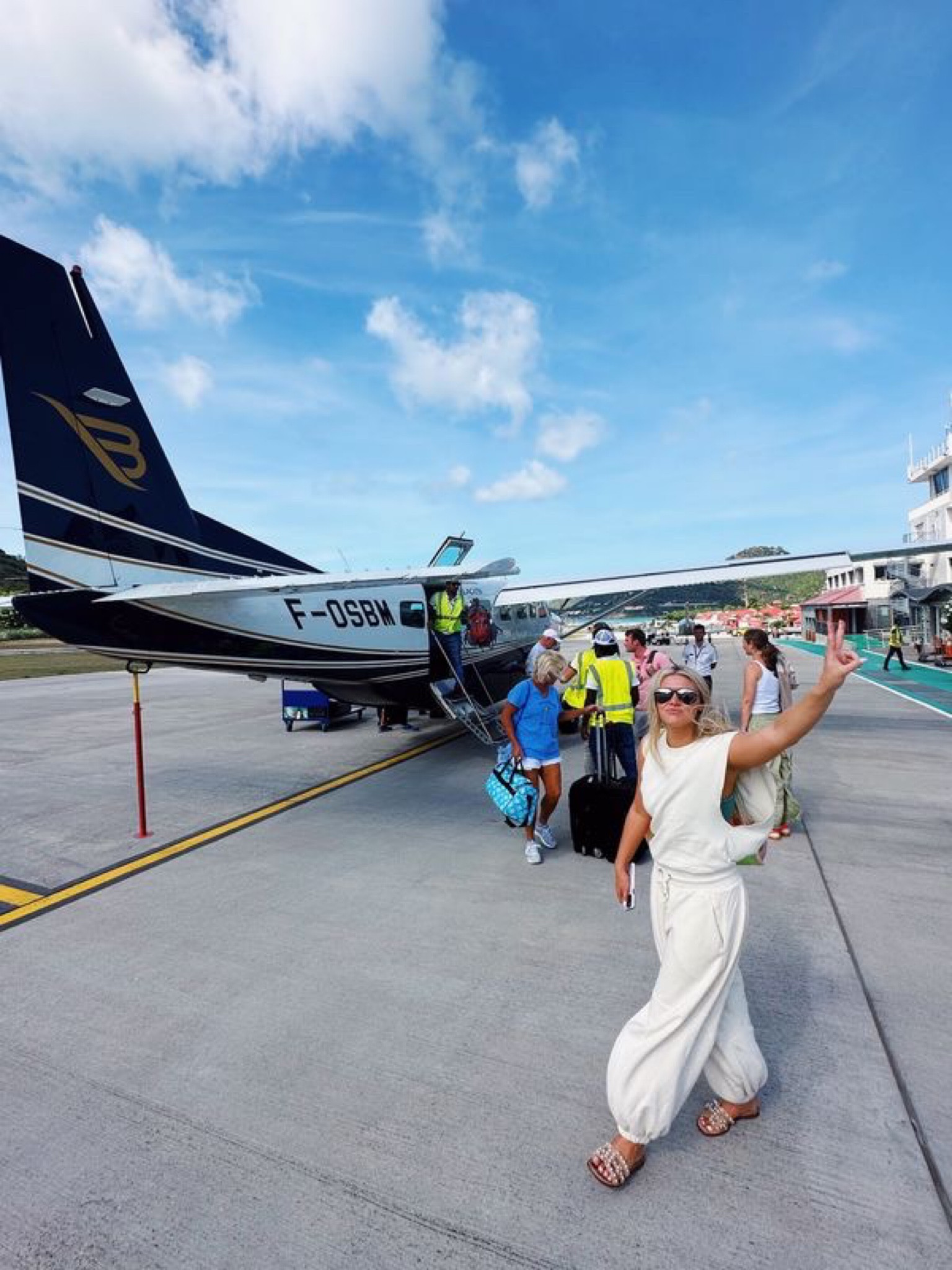 Airport Fit✈️ #FreePeople #Airport #Traveling #StBarths

#LTKtravel #LTKshoecrush