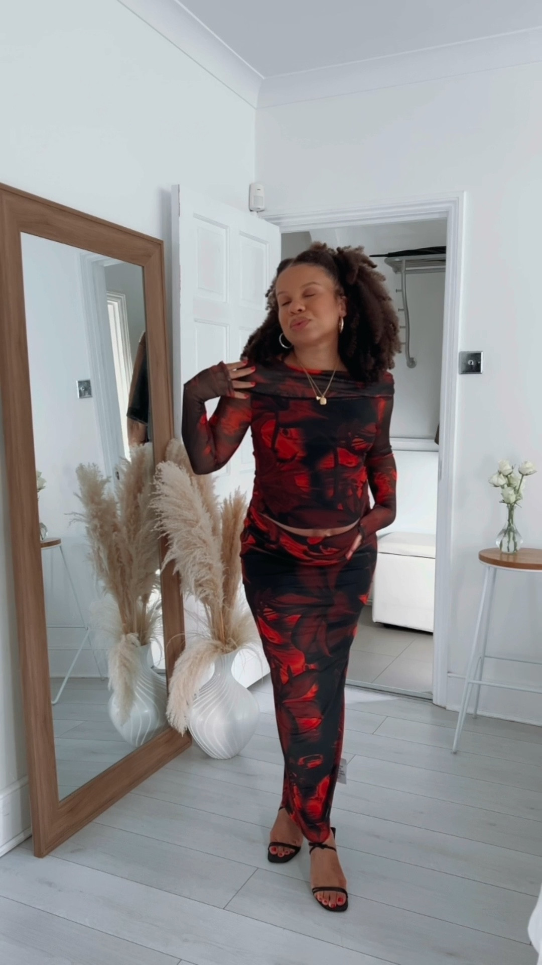 3 petite maternity styling ideas 

#LTKVideo #LTKstyletip #LTKHoliday