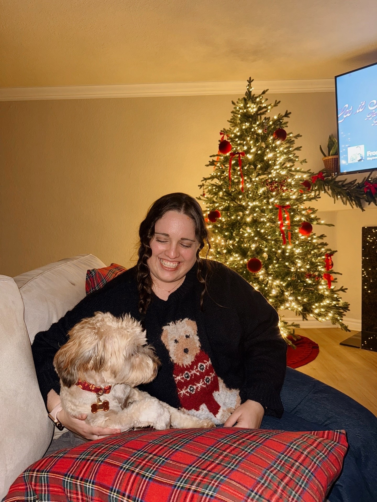 Maple approved this outfit ✔️✨

#LTKSeasonal #LTKGiftGuide #LTKHoliday