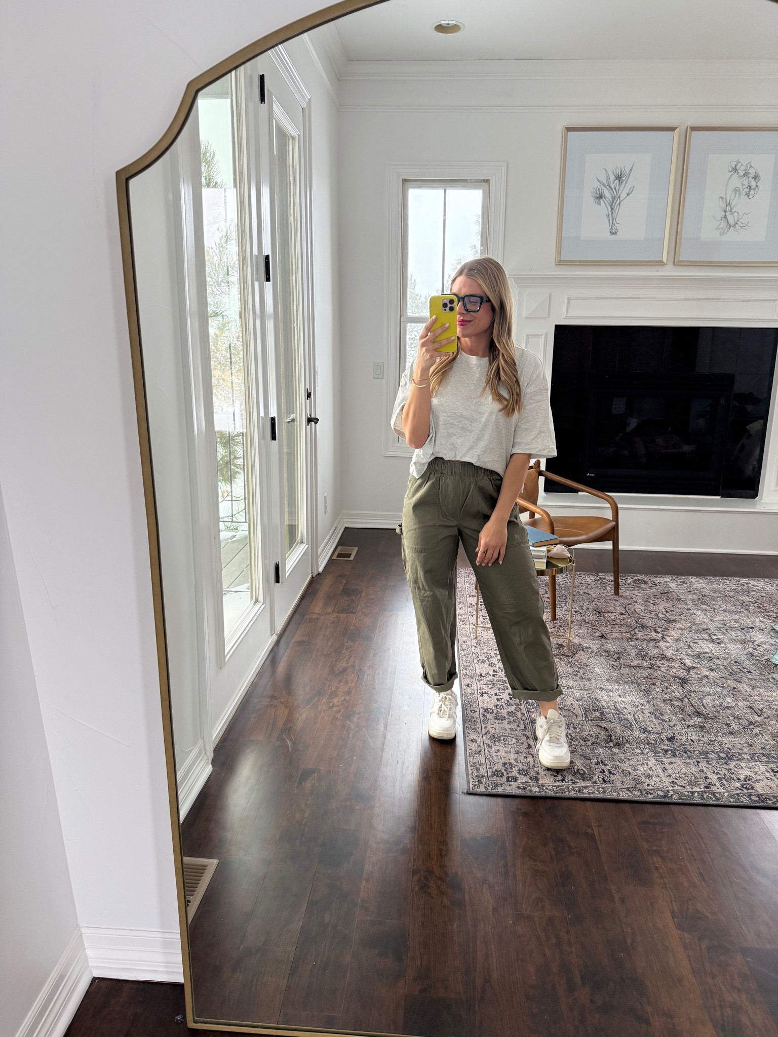 This fit is SO me. Cargo Joggers with a classic cropped tee, with an accessory and a bright lip is my jam. Loving the fit of these pants and paired with my favorite Nikes I’m ready for anything the day brings! AND the cargo joggers are on sale for $15!! 

This is a large top, will be exchanging for a medium. Medium Joggers  

Jogger, cargo, cropped tee,
Old navy, Nikes, Air Force ones, blue light glasses, Amazon finds, old navy sale 

#LTKSaleAlert #LTKStyleTip #LTKFindsUnder50